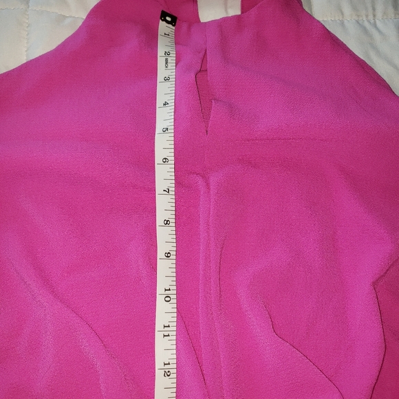 Hot pink tie front crop top spaghetti strap top - Picture 2 of 8